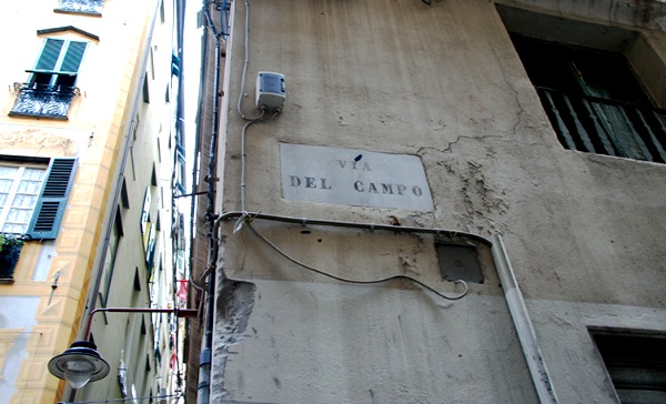 Via del Campo a Genova