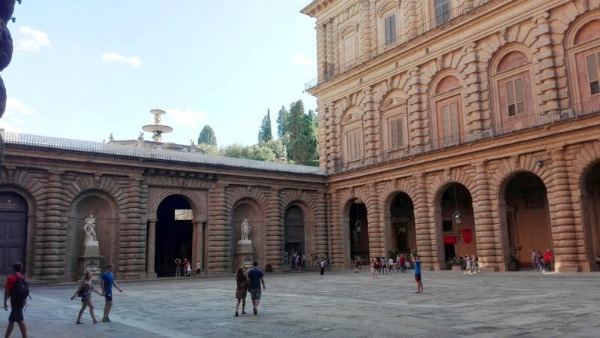 La vedi la fontana? Palazzo Pitti 