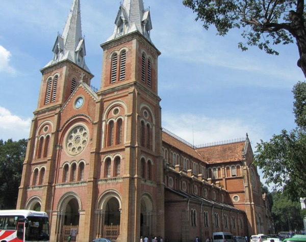 Notre Dame a Saigon