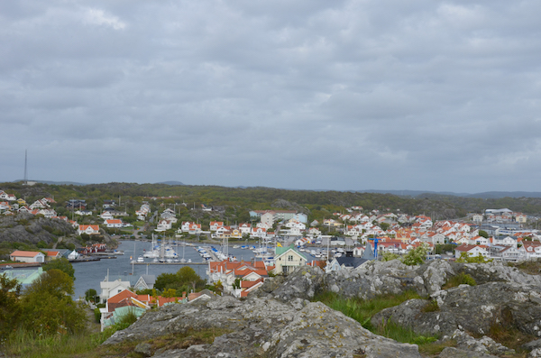 La parte di Marstrand sulla terraferma vista dal colle