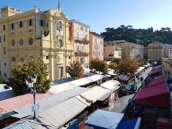 Il centro storico di Nizza e il suo mercato