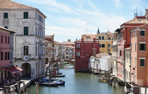 Uno degli scorci sui canali di Chioggia