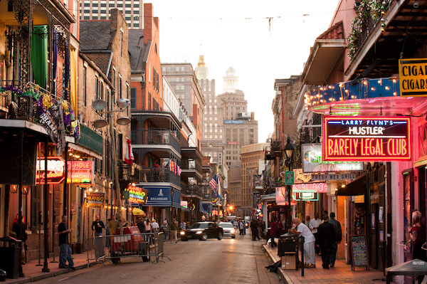 Bourbon Street a New Orleans