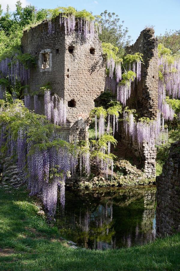 La primavera ai giardini di Ninfa