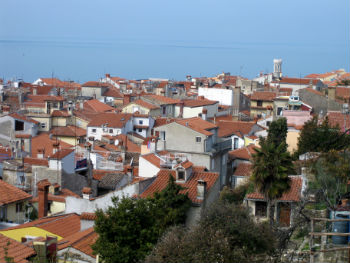 Pirano, veduta dalla Chiesa di San Giorgio verso il paese 