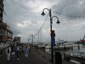 Volendam, promenade