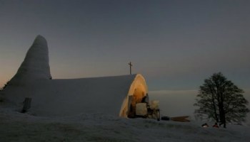 Chiesa di neve 