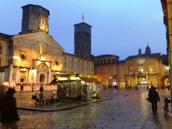 Reggio Emilia, piazza Prampolini 