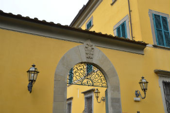 Villa Sonnino, particolare esterno