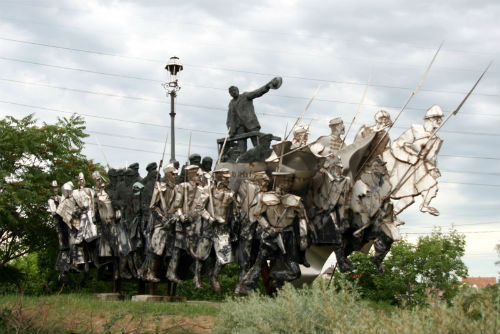 Monumento dedicato a Bèla Kun