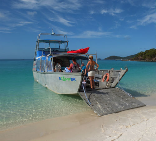 Water taxi Scamper 