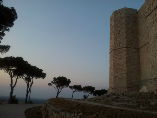 Una delle viste di Castel del Monte