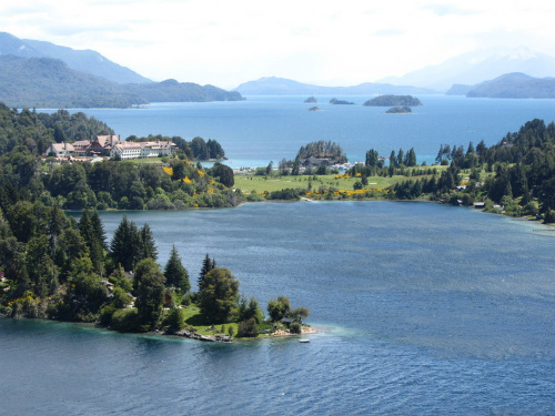 Vista mozzafiato sul lago Nahuel Huapi 