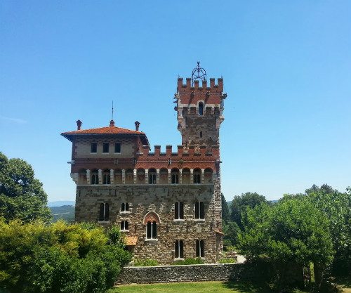 Il Castello della Tenuta di Lupinari 