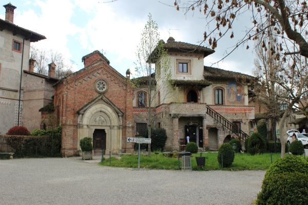 Scorci del Borgo a Grazzano Visconti