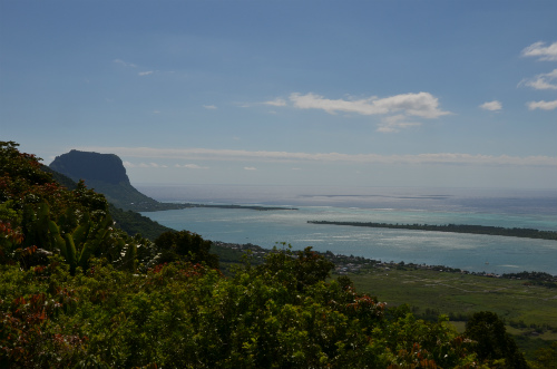 Uno dei panorami di Mauriutius (La Morne Brabant sullo sfondo)