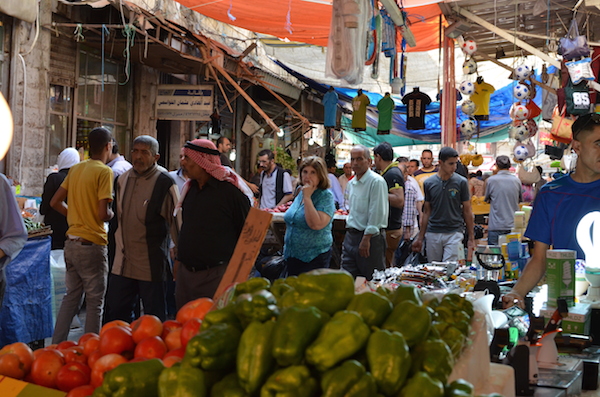 Colori, odori, rumori nel suk di Amman