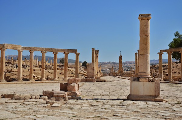 Il Foro e sul fondo l’inizio del Cardo Massimo