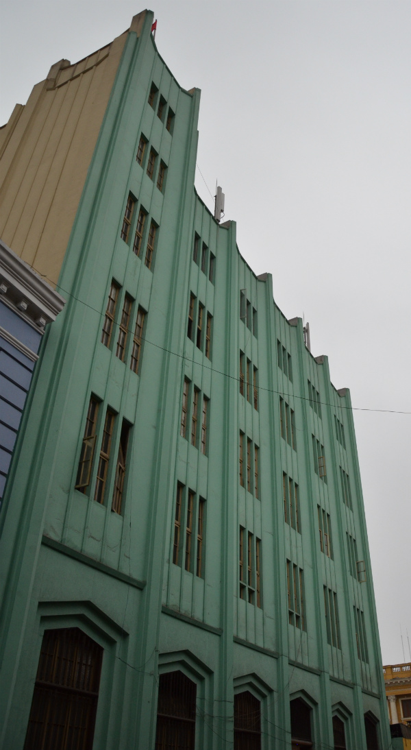 Un palazzo art deco nel centro di Lima