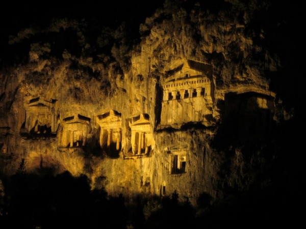 Tombe Licie by Night Dalyan