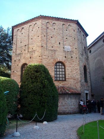 Ravenna a spasso tra i mosaici