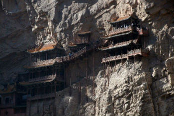 Cina: Alla scoperta di Datong e dei suoi dintorni, tra grotte, templi, pagode e centri commerciali
