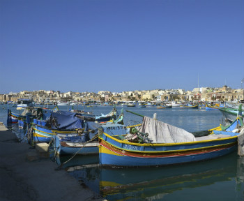 Il villaggio di Marsaxlokk a Malta e il mercato del pesce