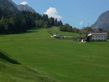 Sentieri sostenibili, raccontare la bellezza del territorio come responsabilità di impresa